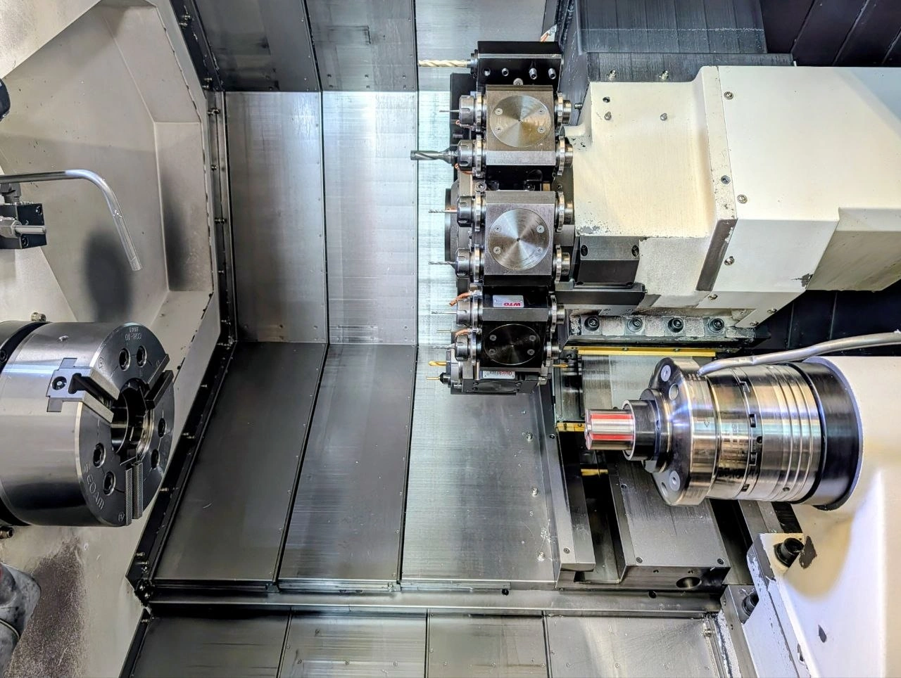 CNC Drehprozess für präzise Metallbearbeitung in Stuttgart