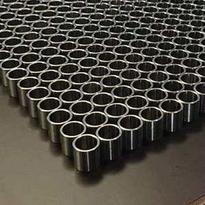 CNC-gefertigte Metallbuchsen mit Bohrung für industrielle Anwendungen
